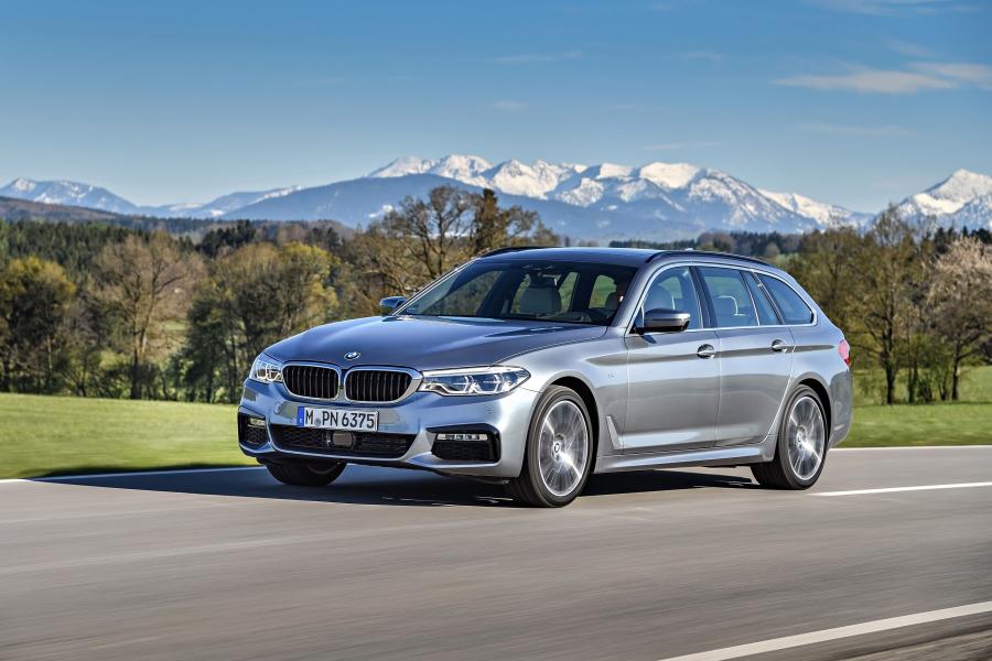  BMW 530d Touring M Sport 2017 года  (WW) (фото 3 из 40)